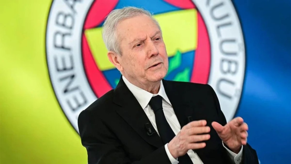 Aziz Yıldırım düğmeye bastı: Fenerbahçe'nin yeni teknik direktörü açıklanıyor
