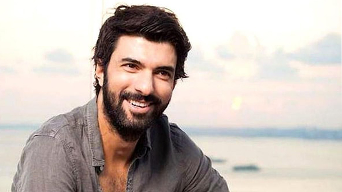 Engin Akyürek’ten alkışlanacak hareket! Ünlü oyuncu yeni kitabının gelirini nereye bağışlayacağını açıkladı