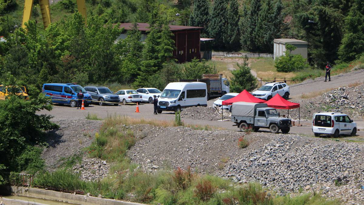 Bolu'daki maden göçüğünde üçüncü gün: 1 işçiyi kurtarma çalışmaları sürüyor