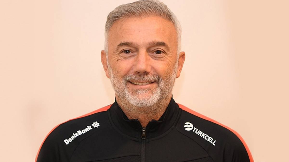 Hami Mandıralı'nın hayatı kitaplaştırılıyor