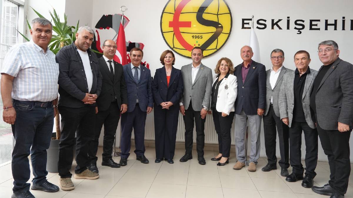 Başkan Ünlüce’den Eskişehirspor’a anlamlı ziyaret