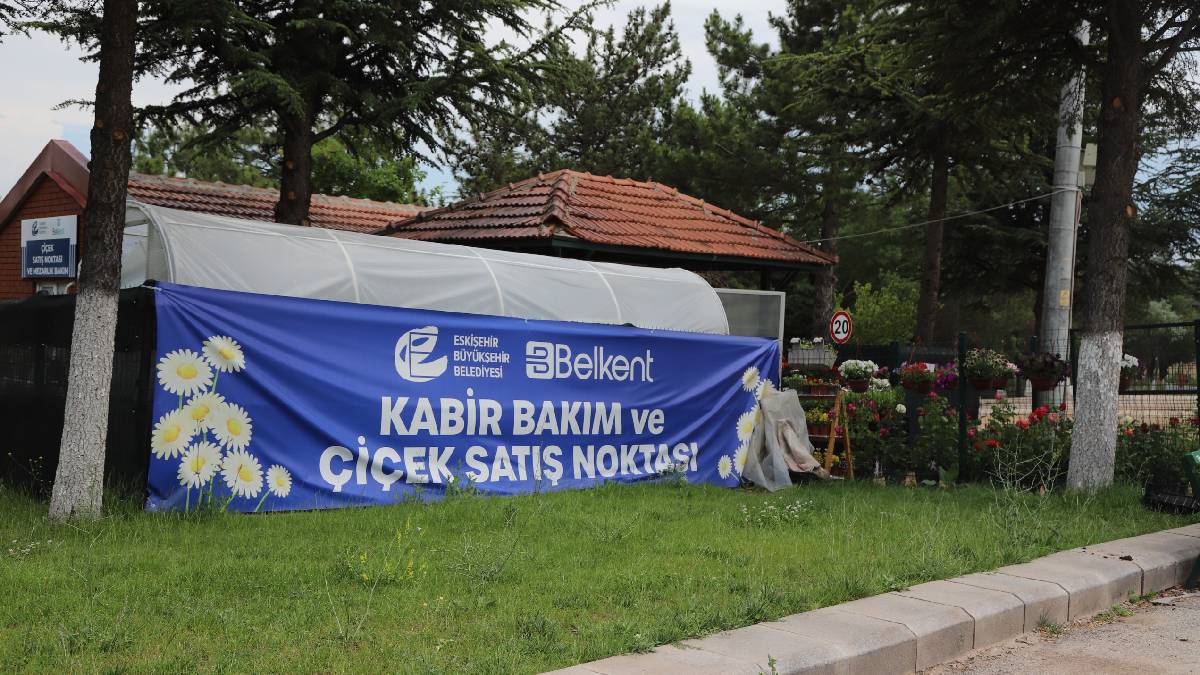 Büyükşehirden Babalar Günü çiçekleri