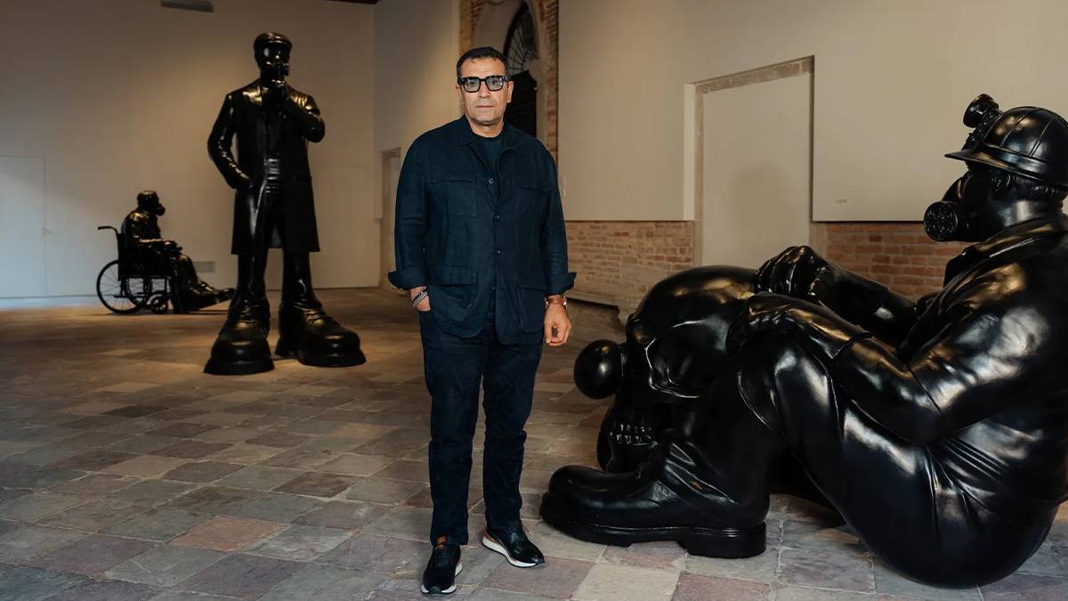 Venedik’te Ahmet Güneştekin rüzgarı: Sanat dünyasının konfor alanını zorluyorum