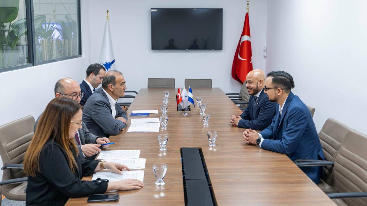 İzmir ile El Salvador arasında dostluk köprüsü
