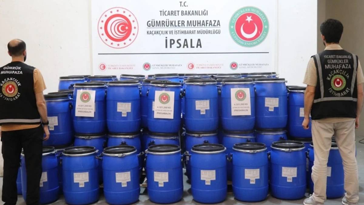 Gümrüklerde milyarlarca liralık operasyon: 273 kilo metamfetamin ele geçirildi