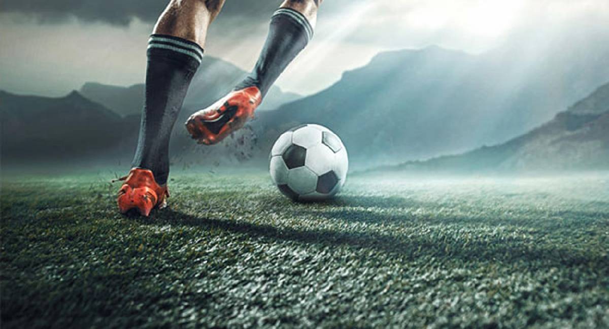 Futbol bir aynadır