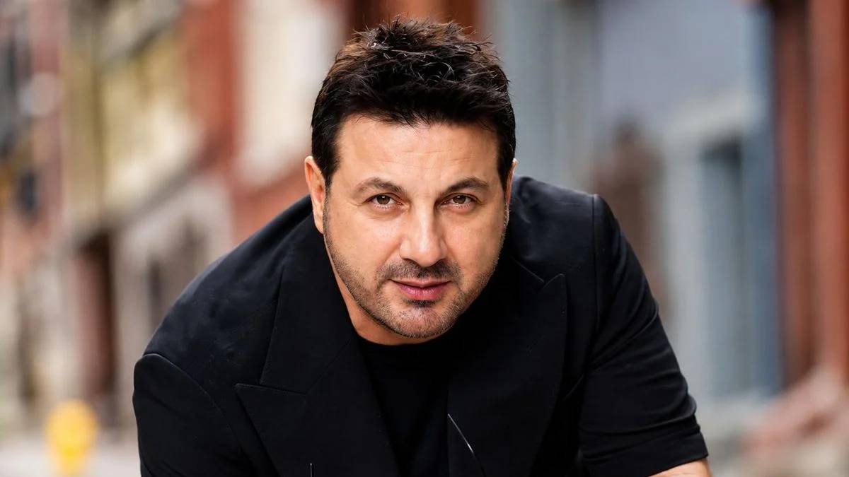 Şarkıcı Davut Güloğlu dede oldu: Sosyal medyadan paylaştı: "İlk torun, bir aşk..."