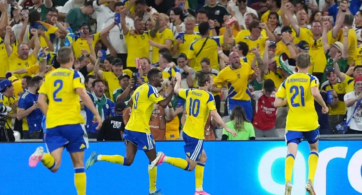 Hollanda’dan İsveç’e 5 gollü darbe