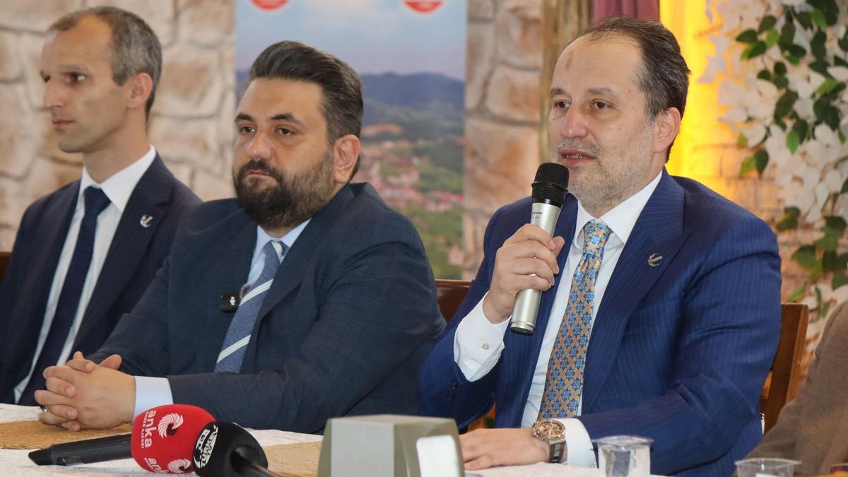 Milli Görüş'te 'Üçüncü Yol' sürprizi: Yeniden Refah ve Saadet Partisi ittifak mı kuruyor?