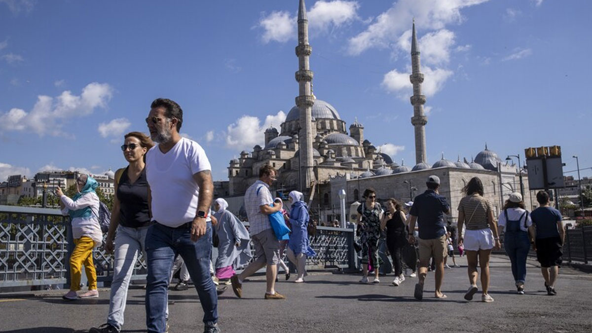 AKOM paylaştı: İstanbul'da bugün hava nasıl olacak?