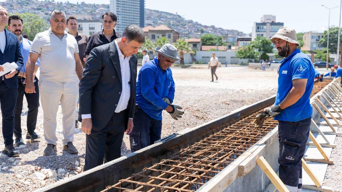 İzmir’in futbol hafızası yeniden canlanıyor