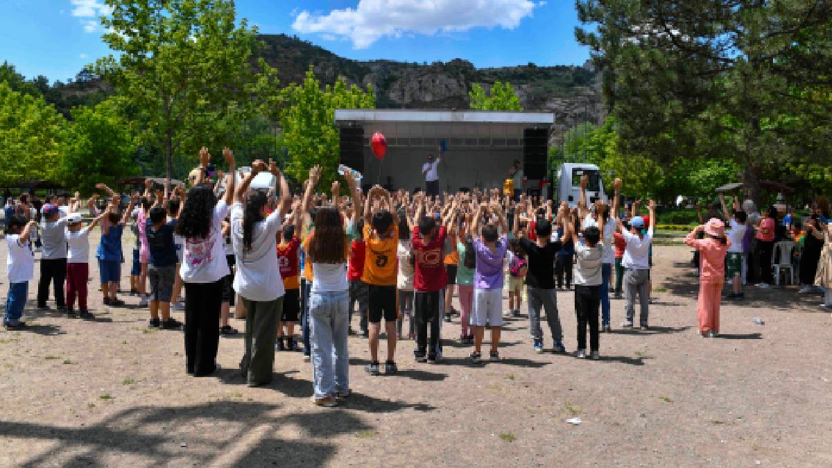 Başkent’te yaz coşkusu​​​​​​​: Sosyal Yaşam Merkezleri Geleneksel Yaz Festivali’nde buluştu