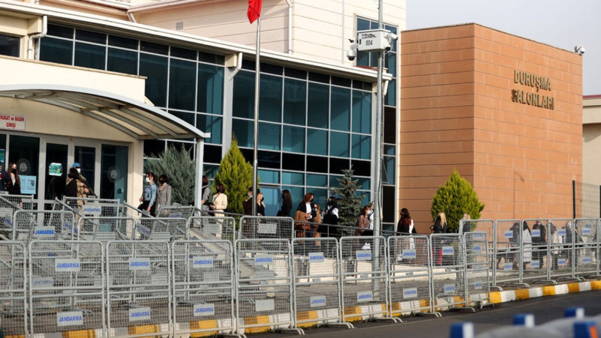 Anayasa'ya aykırıydı: İBB Davası’nda emekli maaşlarındaki tedbir sonunda kalktı