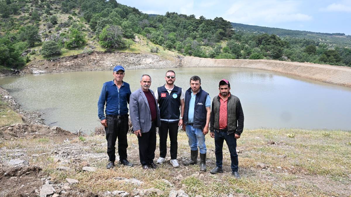 Çiftçinin sulama endişesi sona erdi: Aşırı yağışların zarar verdiği sulama göleti onarıldı