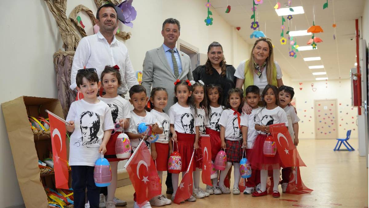Emine-Ali Yeter Çok Amaçlı Eğitim Merkezi’nde yıl sonu coşkusu