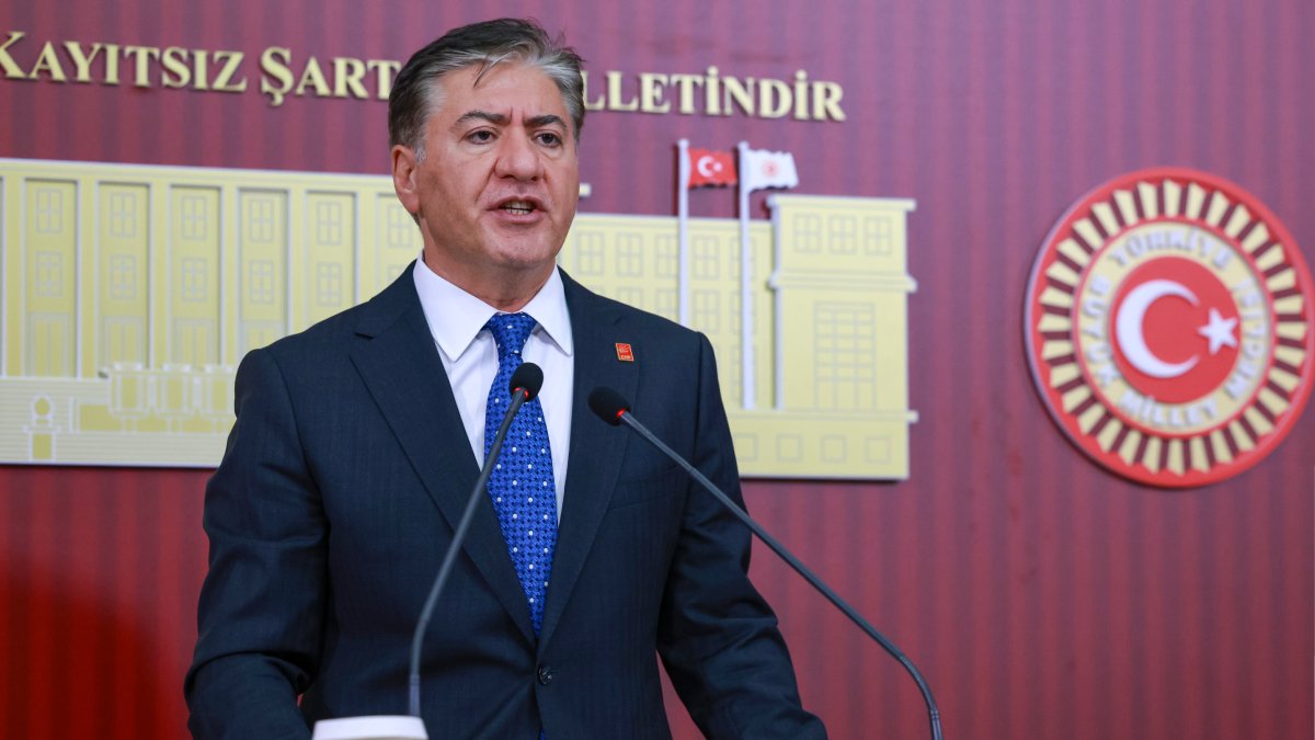 CHP'li Murat Emir: Kılıçdaroğlu'nun 45 gün içinde kurultayı toplaması gerekiyor
