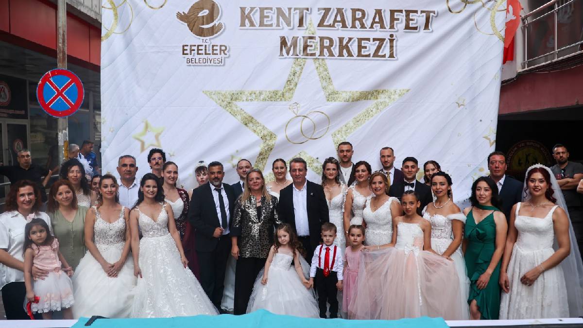 Efeler Belediyesinden evlenecek çiftlere hediye: Kent Zarafet Merkezi açıldı