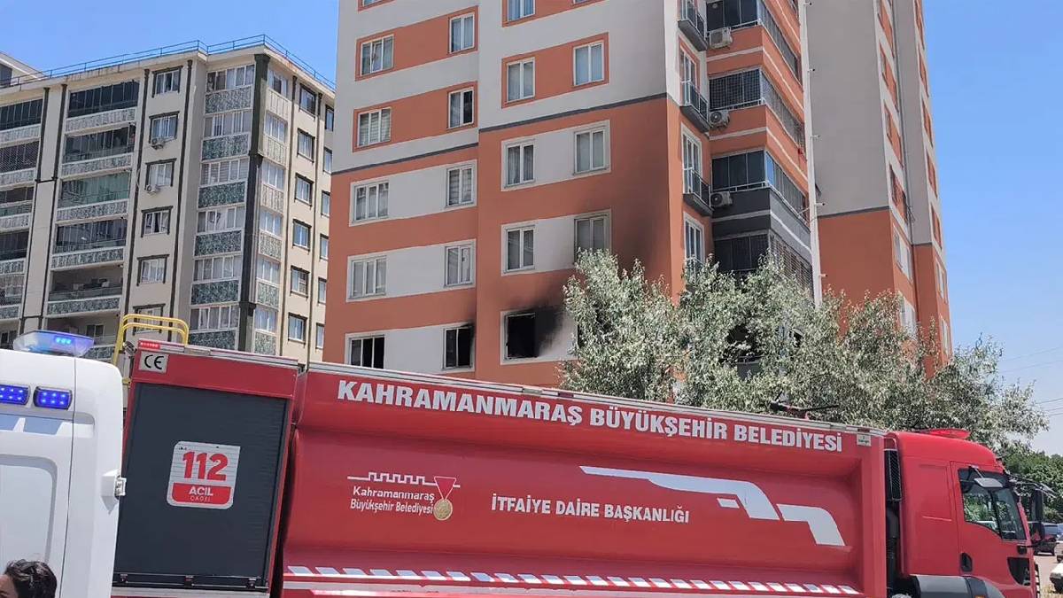 Kahramanmaraş’ta apartman yangını: Üç kardeş hayatını kaybetti