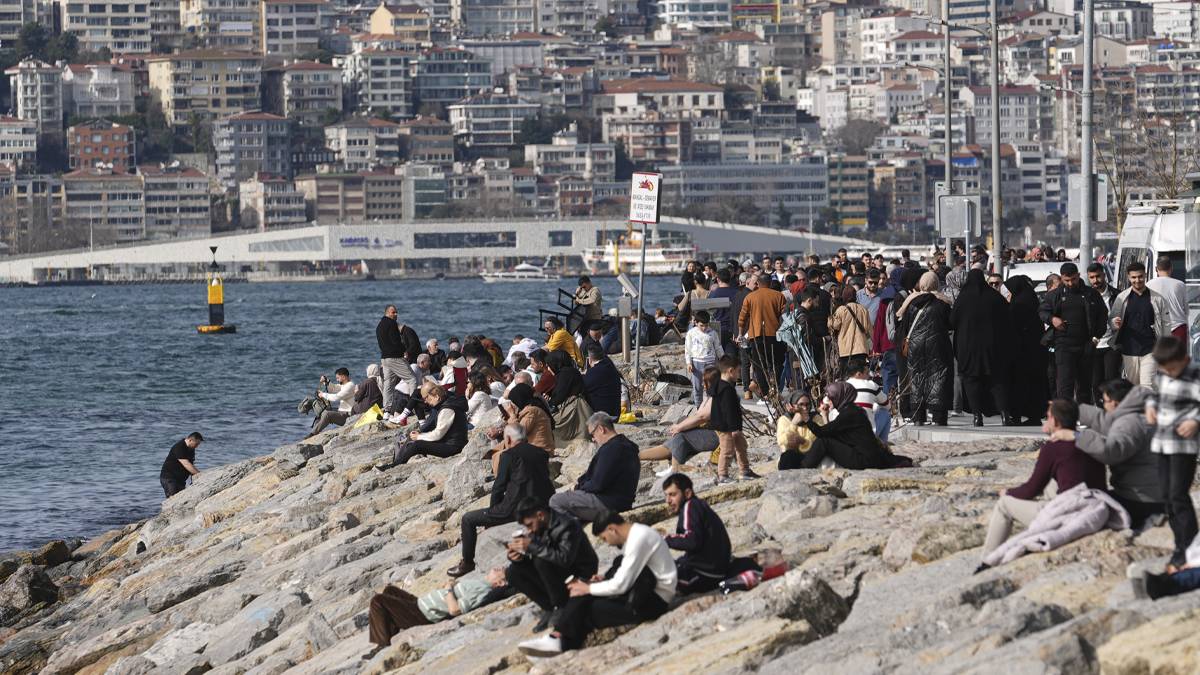 İBB’den İstanbul için kritik sıcak hava uyarısı: O saatlerde dışarı çıkmayın