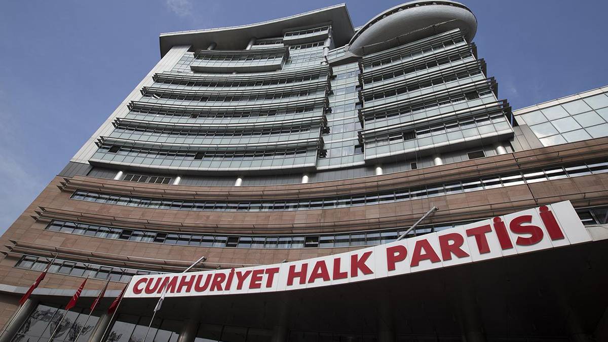 CHP, AYM'ye iptal başvurusu yaptı: İnternet ve sosyal medya düzenlemesi yüksek mahkemede