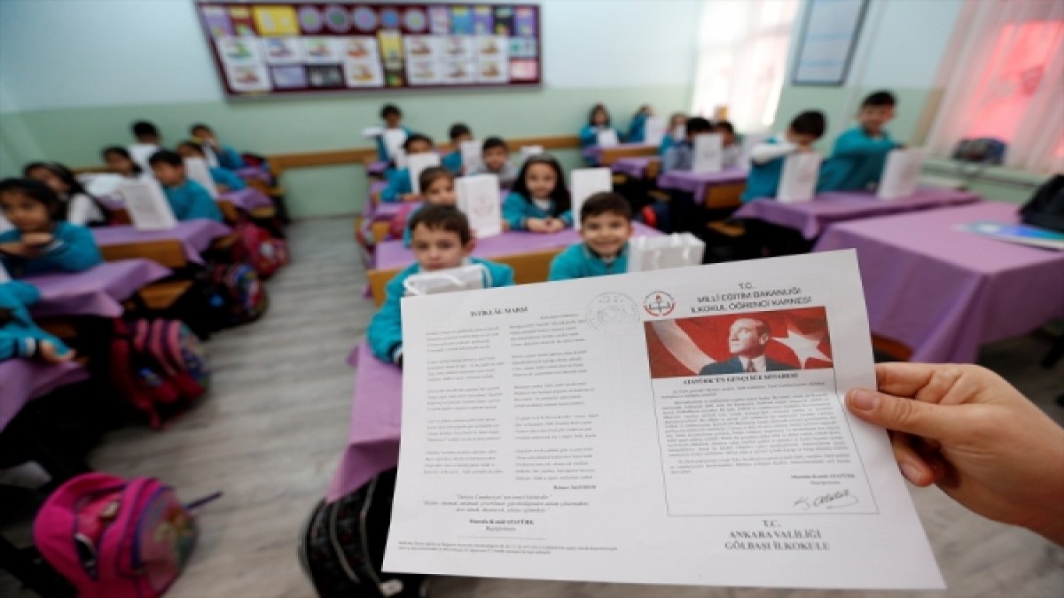 Milyonlarca öğrenciye yaz tatili müjdesi: 26 Haziran Cuma karne günü okullar yarım gün mü, yoklama alınacak mı?