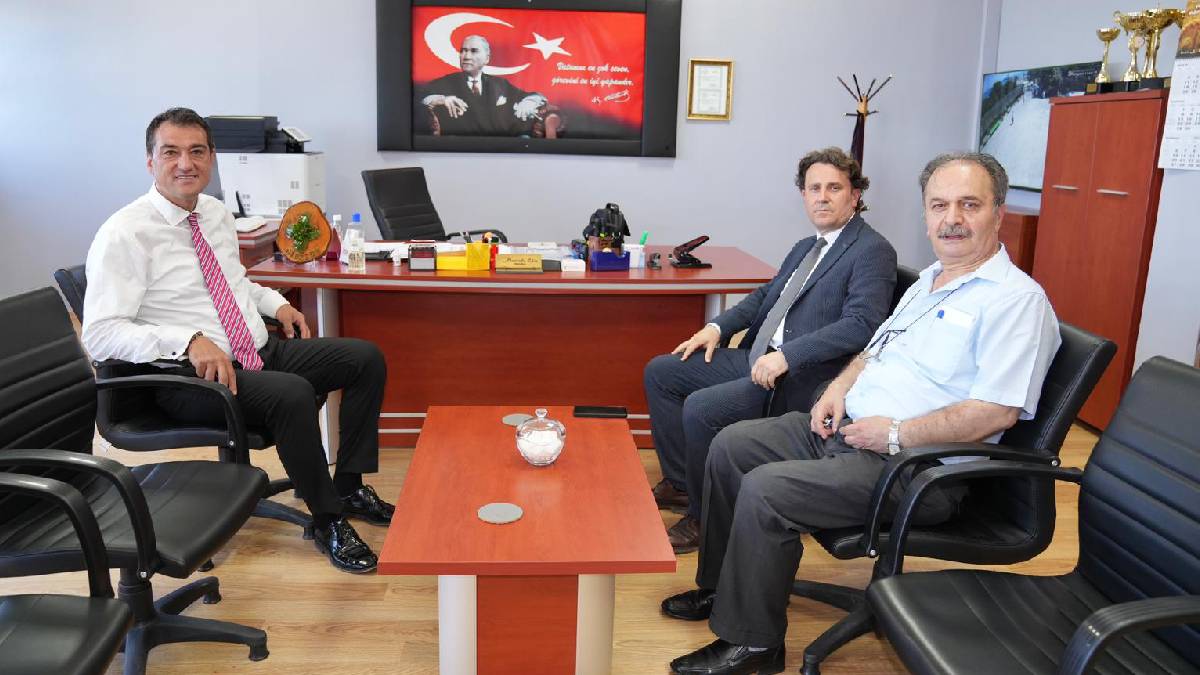 Başkan Köse, Gedikkaya İlkokulu ve Ortaokulu’nda karne sevincine ortak oldu