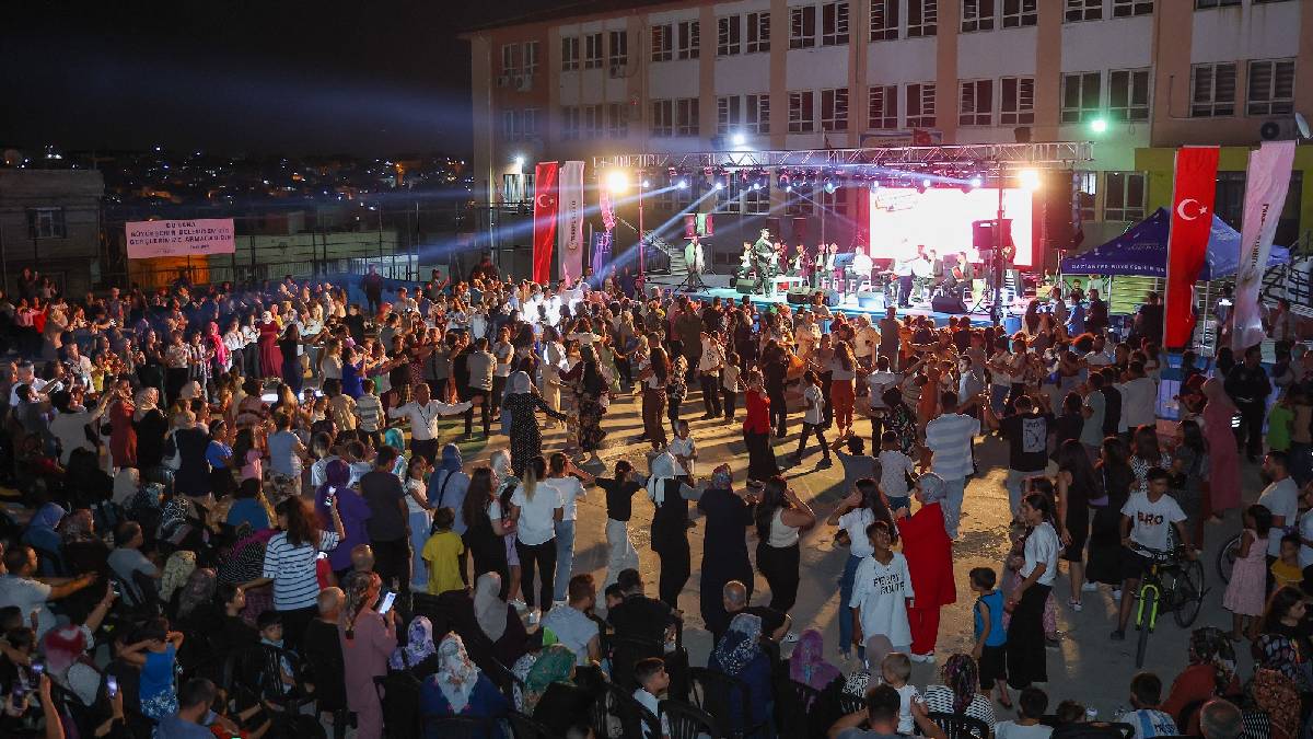 Gaziantep Büyükşehir’in “Mahallemde Konser Var” etkinliği yaz coşkusuyla yeniden başlıyor