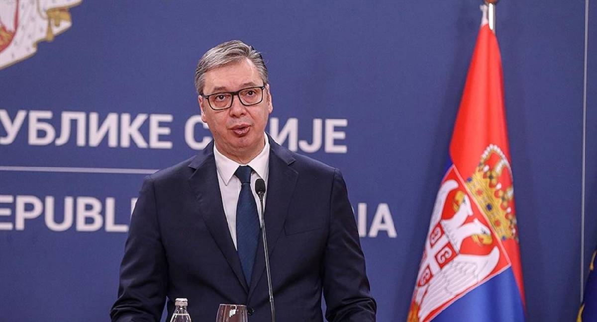 Sırbistan Cumhurbaşkanı Vucic istifa edeceğini açıkladı