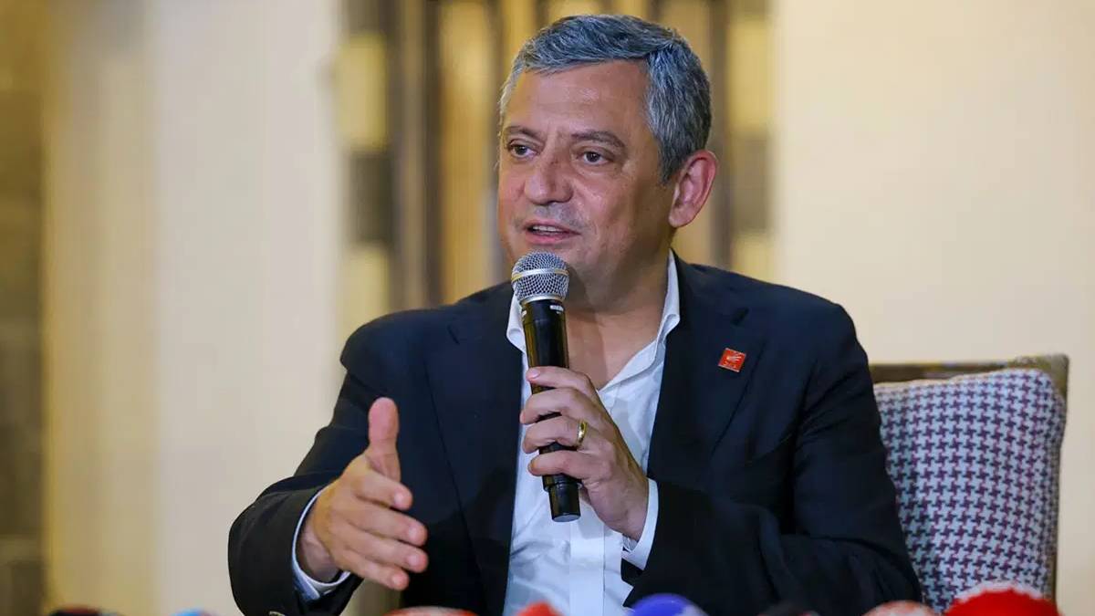 Özgür Özel’den vekil transferi iddialarına cevap