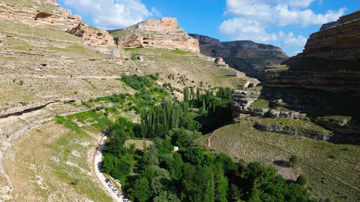 Tarihi, doğal güzelliği, kanyonu… Karaman’ın saklı cennetine ziyaretçi akını