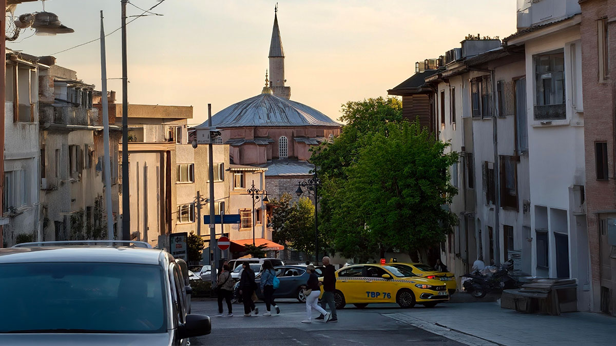 Suriçi'nde birçok sokak ve caddeye araç girişi kalıcı olarak yasaklanacak