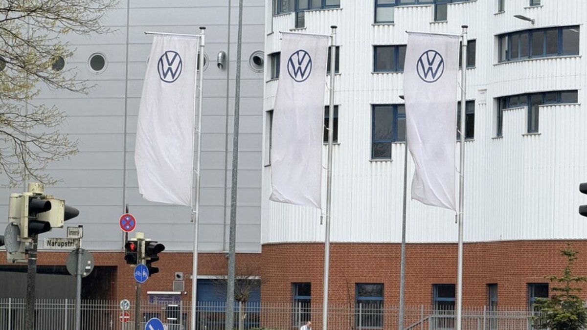 Volkswagen’de tarihi kriz: Şimdi de dev otomobil ve motosiklet markasını satıyor