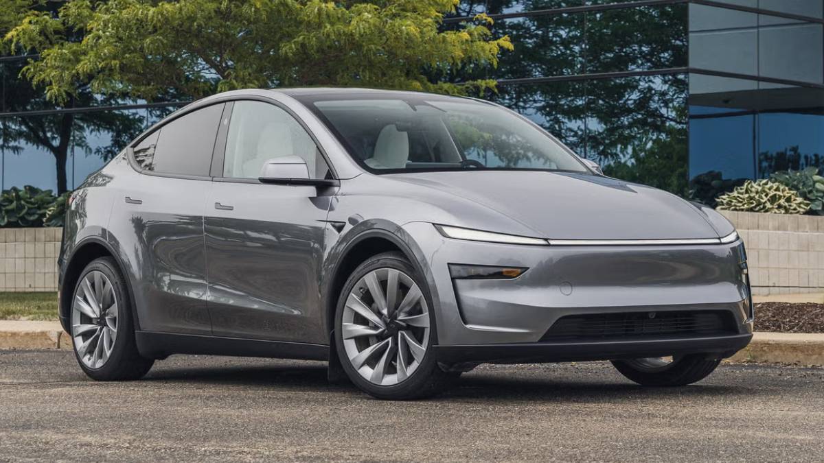 Eski Tesla sahiplerine FSD müjdesi: 2024 öncesi Model Y’ler de yararlanabilecek
