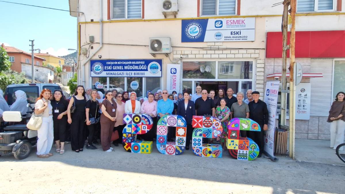 ESMEK'in "Yansımalar" sergisi kırsal ilçelerde sanatseverlerle buluşuyor