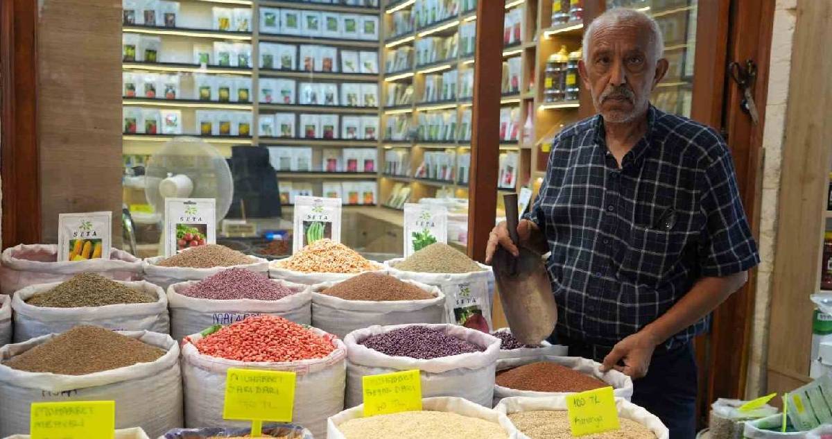 Dedesinden el aldı 3 bin dönümde yetiştiriyor: Gelecek nesillere en büyük miras