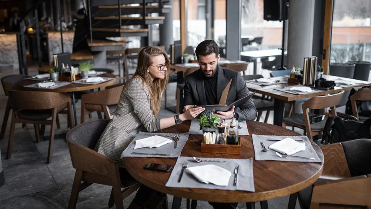 Kafe ve restoranlara gidenler dikkat: 1 Temmuz'da yeni dönem resmen başlıyor