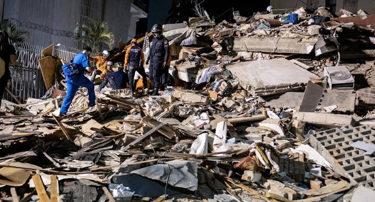 İçişleri Bakanlığı'ndan Venezuela açıklaması: 75 personel, 5 arama kurtarma aracı ve 6 arama kurtarma köpeği görev yapıyor