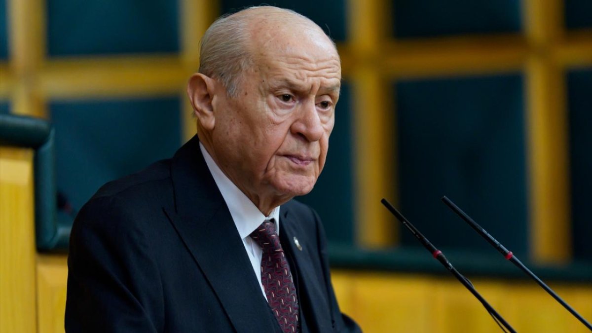 Bahçeli: Askeri hastaneler yeniden açılmalı
