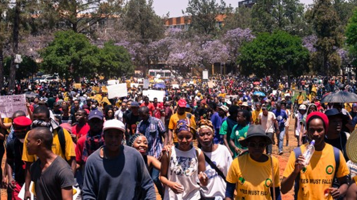 Güney Afrika'da 'barışçıl' protesto: Göçmen karşıtı gösterilerde ağır güvenlik önlemleri