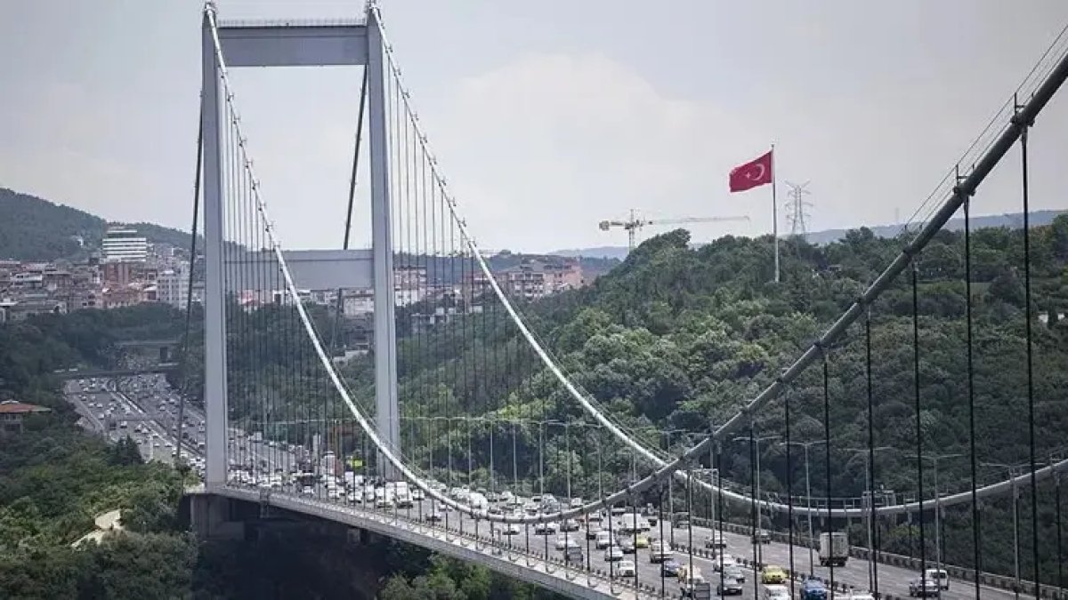 Otoyol ve köprü geçiş ücretlerine zam: Hangi köprü ne kadar oldu? (Güncel Tarife)