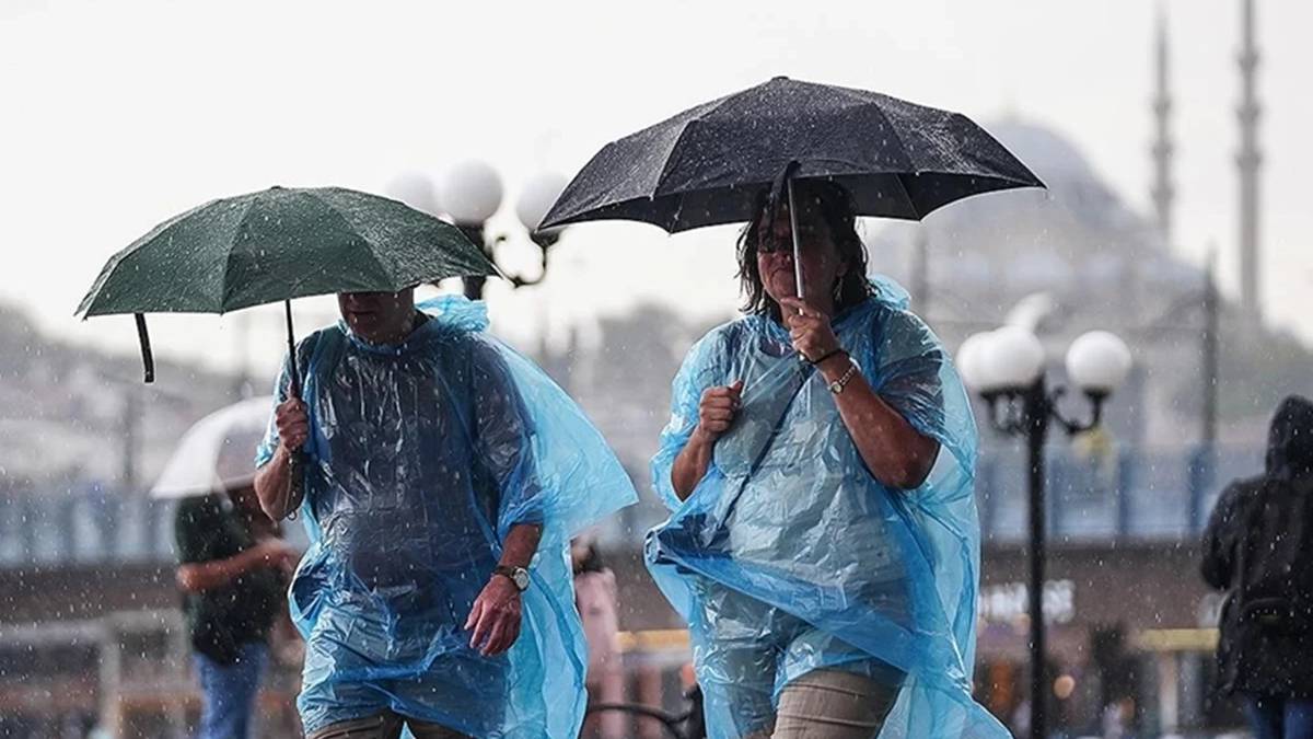 İstanbul’da  hava değişiyor: Sağanak yağış geliyor