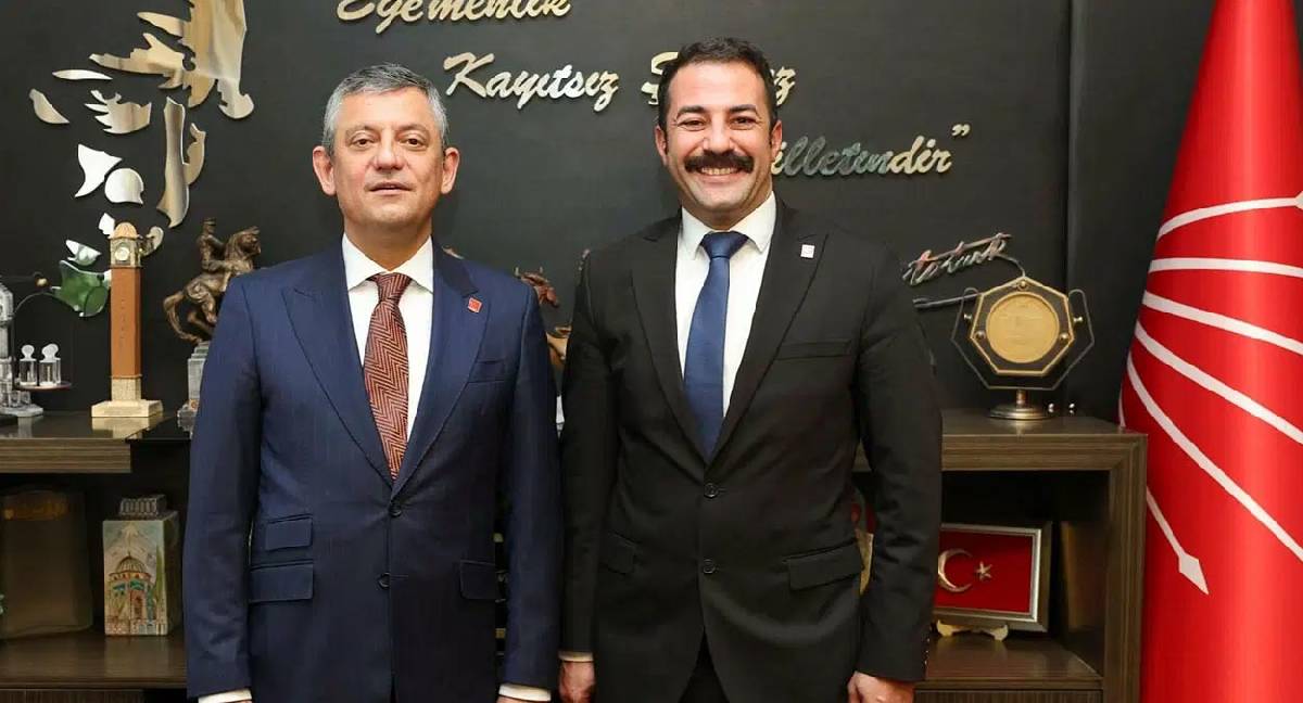Görevden alınan CHP Eskişehir İl Başkanı Yalaz: Beni bu binadan hiç kimse çıkaramaz