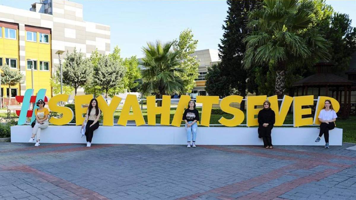 Gençlere bedava konaklama müjdesi! 2026 GSB Seyahatsever projesi başvuruları başladı (Kimler, nasıl gidebilecek?)