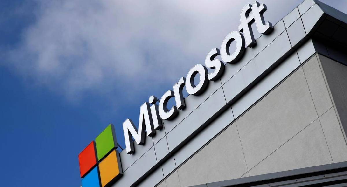 Microsoft, 2,5 milyar dolarlık yapay zeka organizasyonu kuruyor