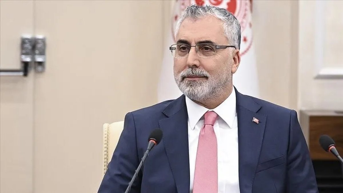 Kendi işinin patronu olmak isteyenlere İŞKUR'dan tarihi müjde! 162 milyon TL'lik dev hibe desteği başvuruları açıldı