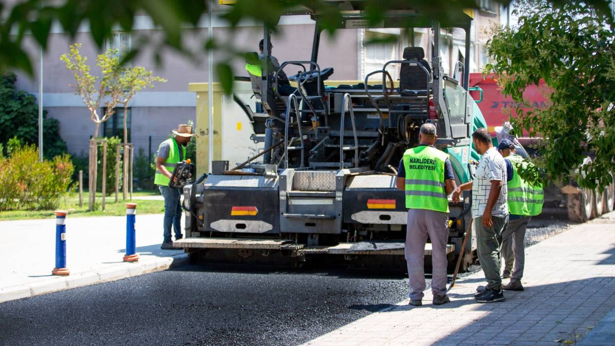 Başkan Erman Uzun’dan asfalt serim çalışmalarına yerinde inceleme