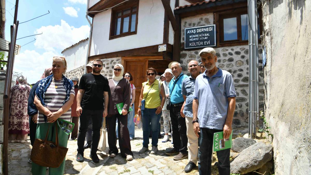 Başkentliler Ankara’yı ücretsiz “Kent Gezileri” ile keşfediyor