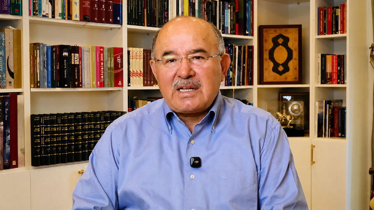 Hüseyin Çelik: Muhafazakâr camia Kemalizm karşısına Hamidizm çıkardı... Abdülhamid istibdatçıydı