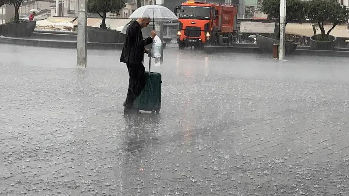 Meteoroloji 5 il için sarı kod verdi: Kuvvetli yağış ve fırtına uyarısı