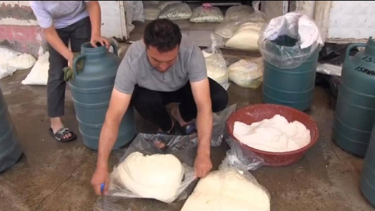 Tek seferde 100 kg alan bile oluyor! Siirt peyniri daha tezgaha inmeden tükeniyor